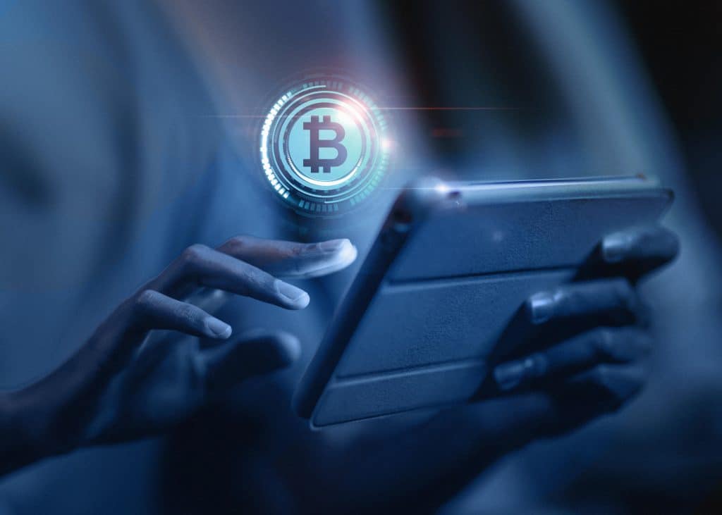 How digital currencies are challenging traditional banking in 2025