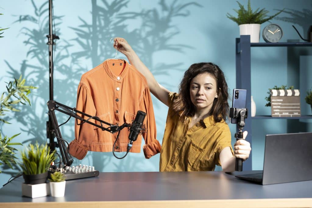 Influencer Marketing Disclosure: New Regulations by Mid-2025